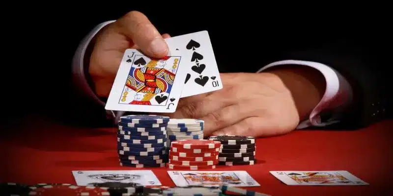 Chiến lược chơi Poker hiệu quả từ cao thủ dành cho người mới